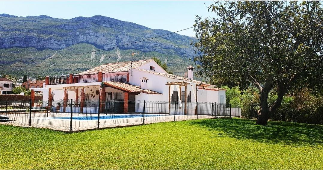 Chalet Cami De Merle Dénia Exterior foto